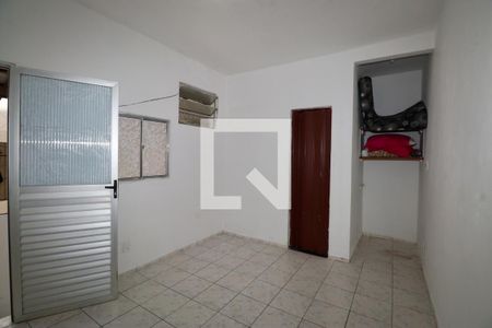 Estúdio de kitnet/studio para alugar com 1 quarto, 35m² em Brotas, Salvador