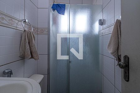 banheiro social_2 de apartamento à venda com 2 quartos, 55m² em Vila Vermelha, São Paulo