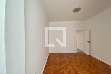 Quarto de apartamento para alugar com 2 quartos, 80m² em Urca, Rio de Janeiro