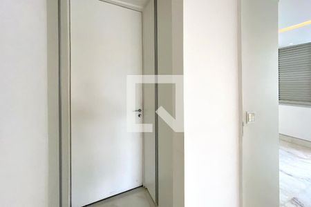 Quarto de apartamento à venda com 4 quartos, 274m² em Savassi, Belo Horizonte