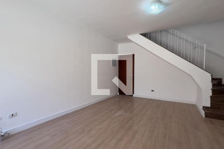 Sala de casa à venda com 4 quartos, 145m² em Vila Adelaide Perella, Guarulhos