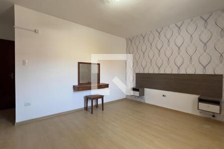 Suíte de casa à venda com 4 quartos, 145m² em Vila Adelaide Perella, Guarulhos