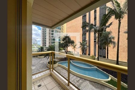 Apartamento para alugar com 3 quartos, 107m² em Alphaville Industrial, Barueri