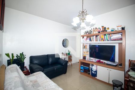 Sala de apartamento à venda com 2 quartos, 60m² em Teresópolis, Porto Alegre