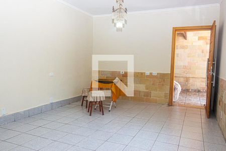 Sala 1 de casa para alugar com 3 quartos, 220m² em Vila Gea, São Paulo