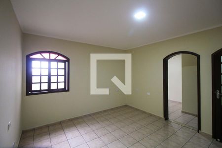 Sala de casa para alugar com 3 quartos, 200m² em Jardim Santa Adelia, São Paulo