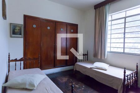 quarto 2 de casa à venda com 3 quartos, 147m² em Floresta, Belo Horizonte