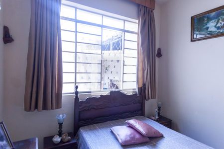 quarto 1 de casa à venda com 3 quartos, 147m² em Floresta, Belo Horizonte