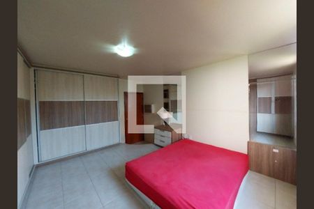 Casa para alugar com 3 quartos, 162m² em Coqueiros, Florianópolis