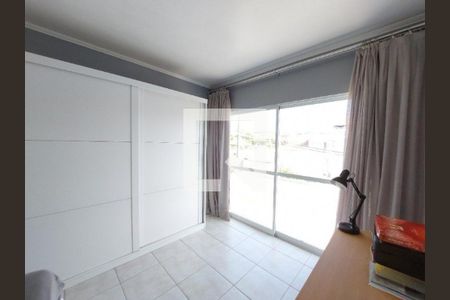 Casa para alugar com 3 quartos, 162m² em Coqueiros, Florianópolis