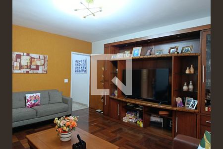 Sala de estar de casa à venda com 4 quartos, 185m² em Pompeia, São Paulo