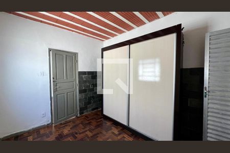 quarto de casa à venda com 2 quartos, 156m² em Alto Caiçaras, Belo Horizonte