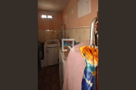 Área de Serviço de casa à venda com 4 quartos, 192m² em Jardim Ivone, São Paulo