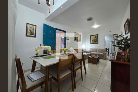 Casa à venda com 3 quartos, 134m² em Jardim Satelite, São Paulo