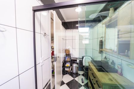 Banheiro de casa à venda com 4 quartos, 126m² em Jardim Santo Antonio, São Paulo