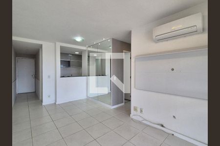 Sala de apartamento para alugar com 2 quartos, 62m² em Recreio dos Bandeirantes, Rio de Janeiro