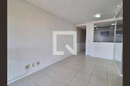 Sala de apartamento para alugar com 2 quartos, 62m² em Recreio dos Bandeirantes, Rio de Janeiro