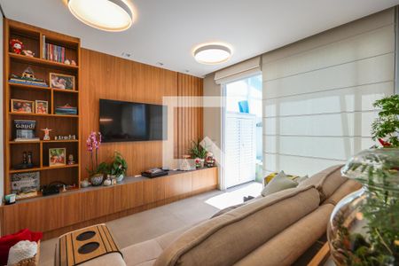 Sala de casa de condomínio à venda com 4 quartos, 175m² em Jardim Monte Kemel, São Paulo