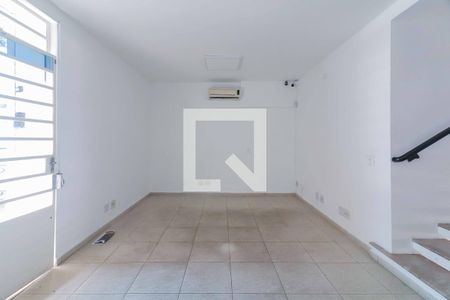 Sala de casa para alugar com 3 quartos, 300m² em Butantã, São Paulo