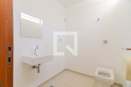 Lavabo de casa para alugar com 3 quartos, 300m² em Butantã, São Paulo