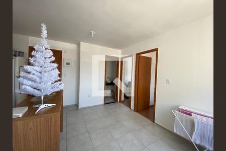 Sala de apartamento para alugar com 2 quartos, 42m² em Del Castilho, Rio de Janeiro