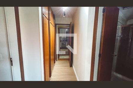 Corredor de apartamento à venda com 4 quartos, 128m² em Jardim das Laranjeiras, São Paulo