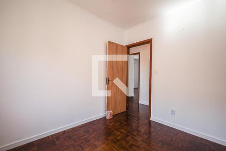 quarto 1 de apartamento para alugar com 3 quartos, 83m² em Jardim São Pedro, Porto Alegre