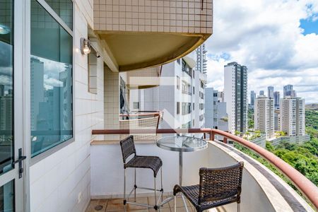 Varanda da Sala de apartamento para alugar com 1 quarto, 39m² em Vale do Sereno, Nova Lima