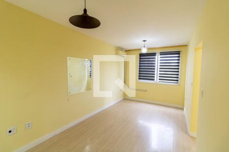 Sala de apartamento à venda com 2 quartos, 60m² em Vila Conceição, Porto Alegre