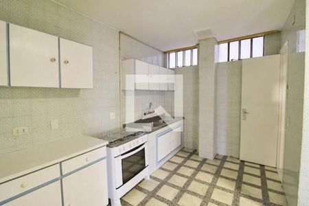 Apartamento para alugar com 3 quartos, 208m² em Centro, Curitiba