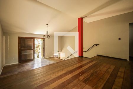 Sala de casa para alugar com 4 quartos, 240m² em Jardim Itu, Porto Alegre