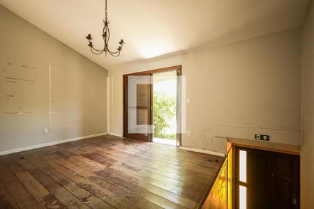 Sala de casa para alugar com 4 quartos, 240m² em Jardim Itu, Porto Alegre