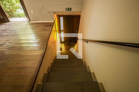 Sala de casa para alugar com 4 quartos, 240m² em Jardim Itu, Porto Alegre