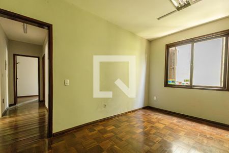 quarto 1 de casa para alugar com 4 quartos, 240m² em Jardim Itu, Porto Alegre