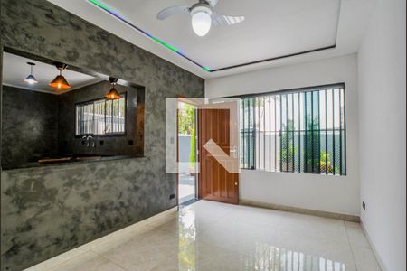 Sala de casa para alugar com 3 quartos, 150m² em Vila Gilda, Santo André