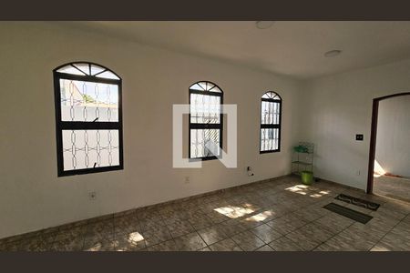 Casa à venda com 3 quartos, 250m² em Jardim do Lago, Jundiaí