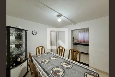 Sala de casa à venda com 4 quartos, 283m² em Jardim São Luís, São Paulo