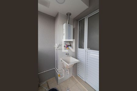 Varanda e Área de Serviço de apartamento para alugar com 2 quartos, 46m² em Jardim Santa Maria, São Paulo