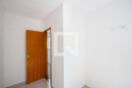 Quarto 2 de apartamento para alugar com 2 quartos, 82m² em Vila Linda, Santo André
