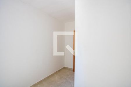 Quarto 2 de apartamento para alugar com 2 quartos, 82m² em Vila Linda, Santo André
