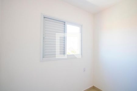 Quarto 2 de apartamento para alugar com 2 quartos, 82m² em Vila Linda, Santo André
