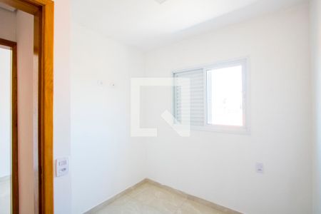 Quarto 2 de apartamento para alugar com 2 quartos, 82m² em Vila Linda, Santo André