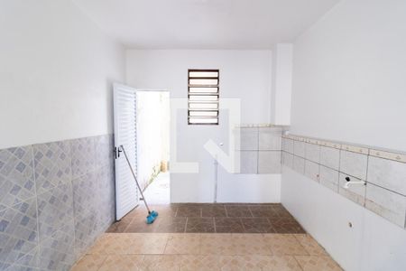 Cozinha de apartamento para alugar com 2 quartos, 82m² em Teresópolis, Porto Alegre
