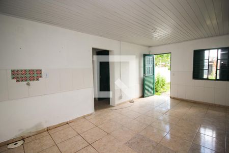 Sala/Cozinha de casa para alugar com 2 quartos, 65m² em Ponta Grossa, Porto Alegre