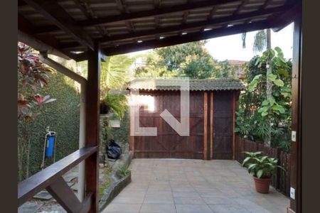 Apartamento à venda com 3 quartos, 240m² em Várzea das Moças, Niterói