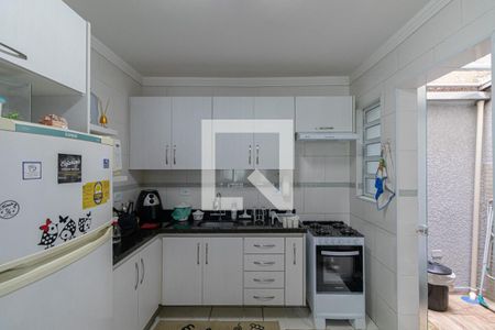 Sala e Cozinha de casa de condomínio à venda com 3 quartos, 71m² em Vila Carmosina, São Paulo