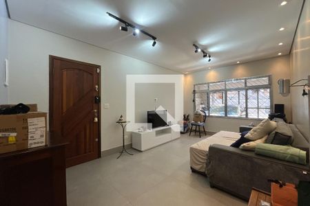Casa à venda com 3 quartos, 281m² em Jardim Libano, São Paulo