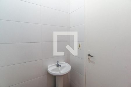 Banheiro de casa para alugar com 1 quarto, 67m² em Vila Campestre, São Paulo