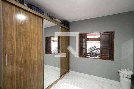 Quarto 1 de casa à venda com 2 quartos, 102m² em Vila Medeiros, São Paulo