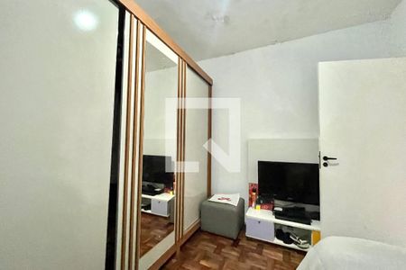 Quarto 3 de casa à venda com 3 quartos, 286m² em Jardim Itacolomi, São Paulo
